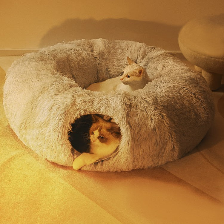 Cozy 4-Season Enclosed Cat Tunnel