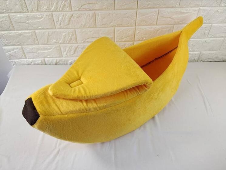 Banana-Shaped Pet House Bed